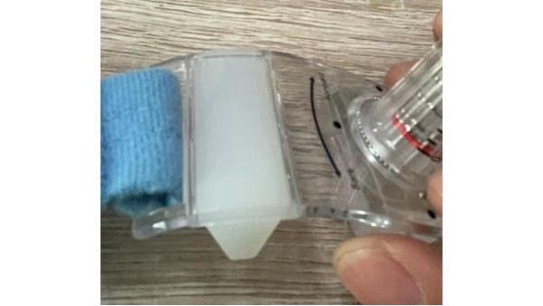 硅胶粘PC硅胶胶水应用案例-硅胶胶水